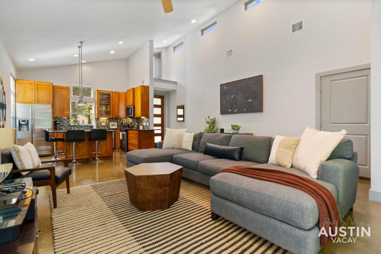 Hot Tub Hideaway An Incredible Hangout Plus Amenities Austin Exterior photo