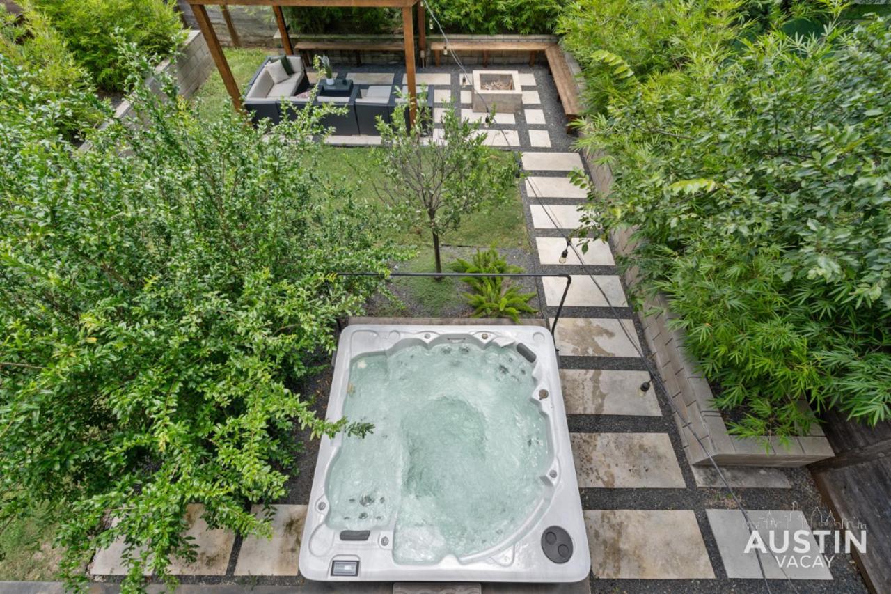 Hot Tub Hideaway An Incredible Hangout Plus Amenities Austin Exterior photo