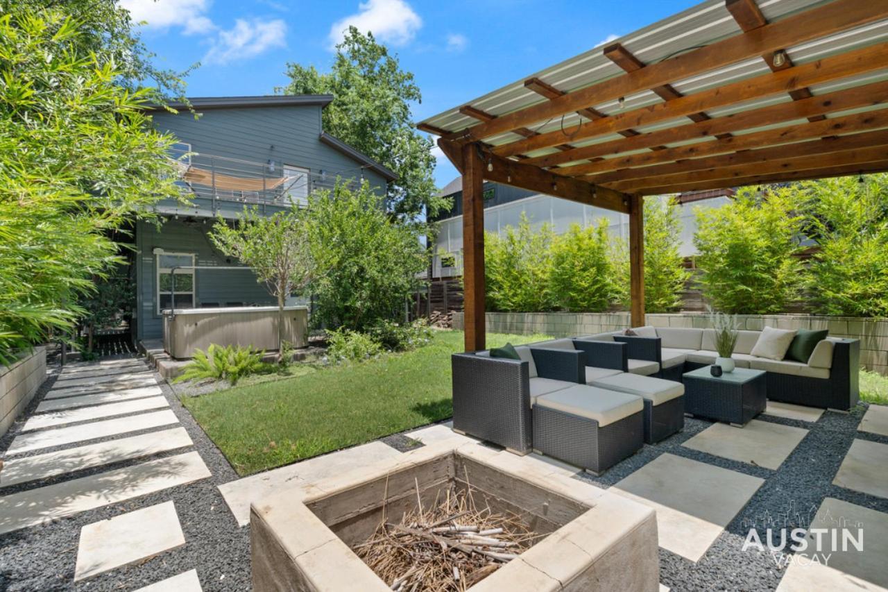 Hot Tub Hideaway An Incredible Hangout Plus Amenities Austin Exterior photo