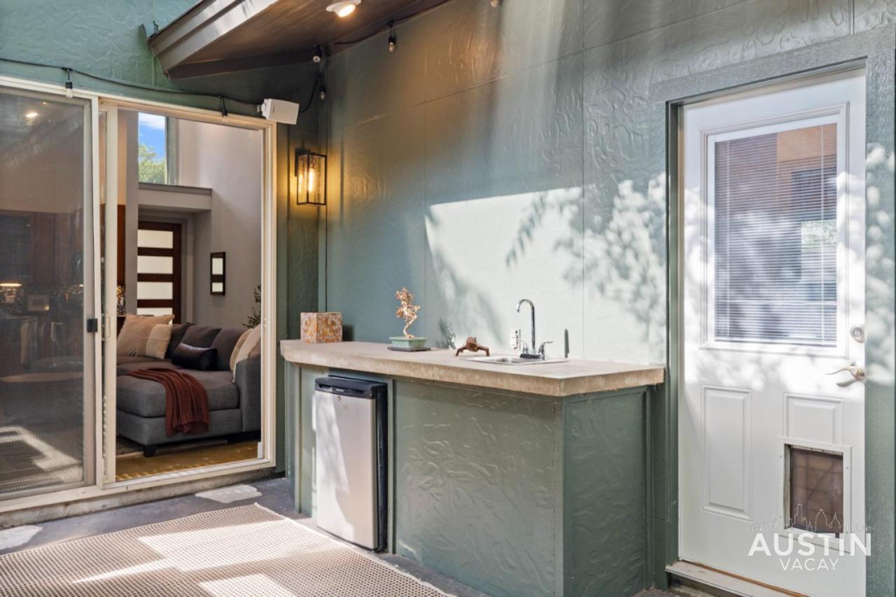 Hot Tub Hideaway An Incredible Hangout Plus Amenities Austin Exterior photo