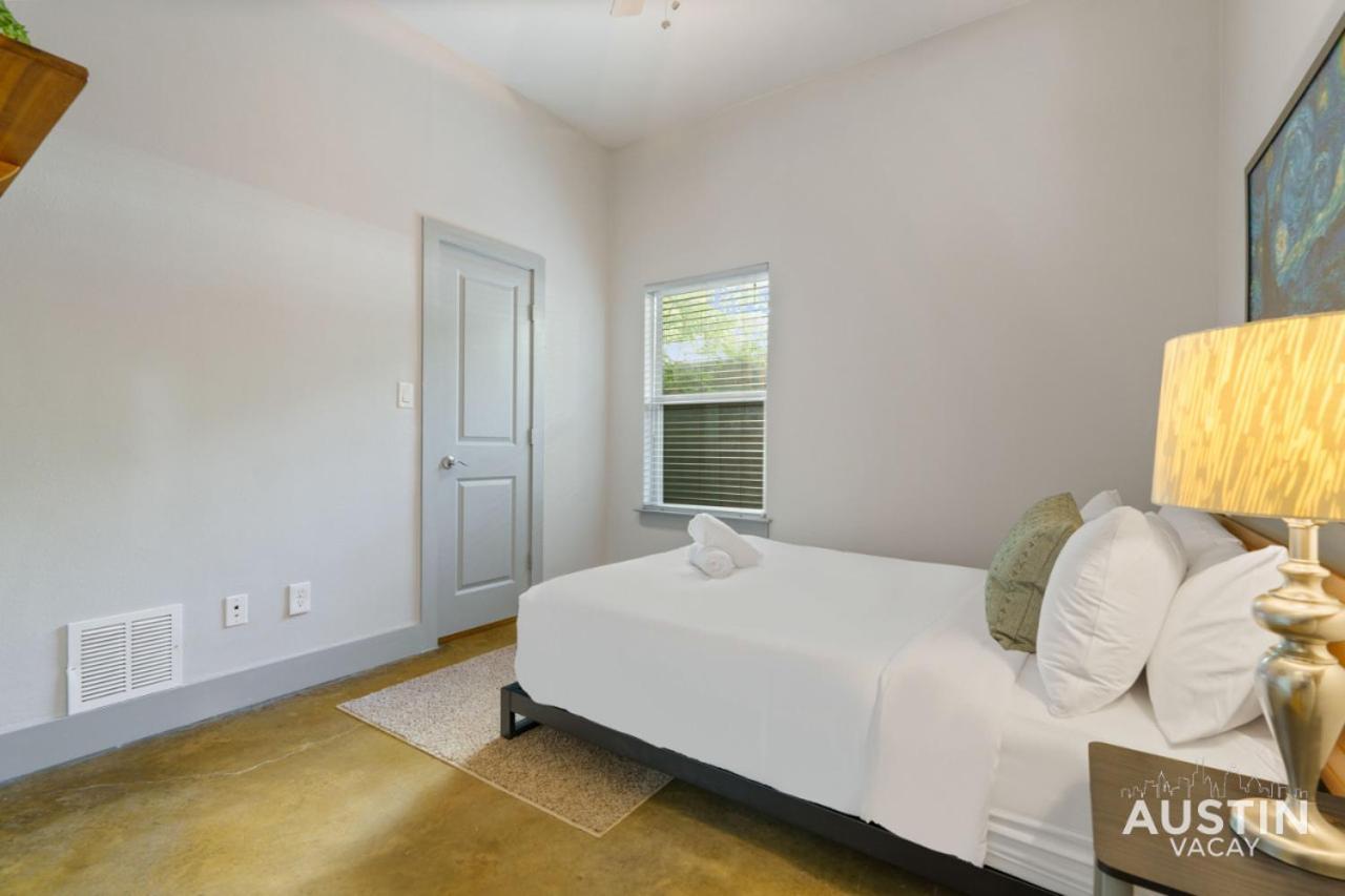 Hot Tub Hideaway An Incredible Hangout Plus Amenities Austin Exterior photo