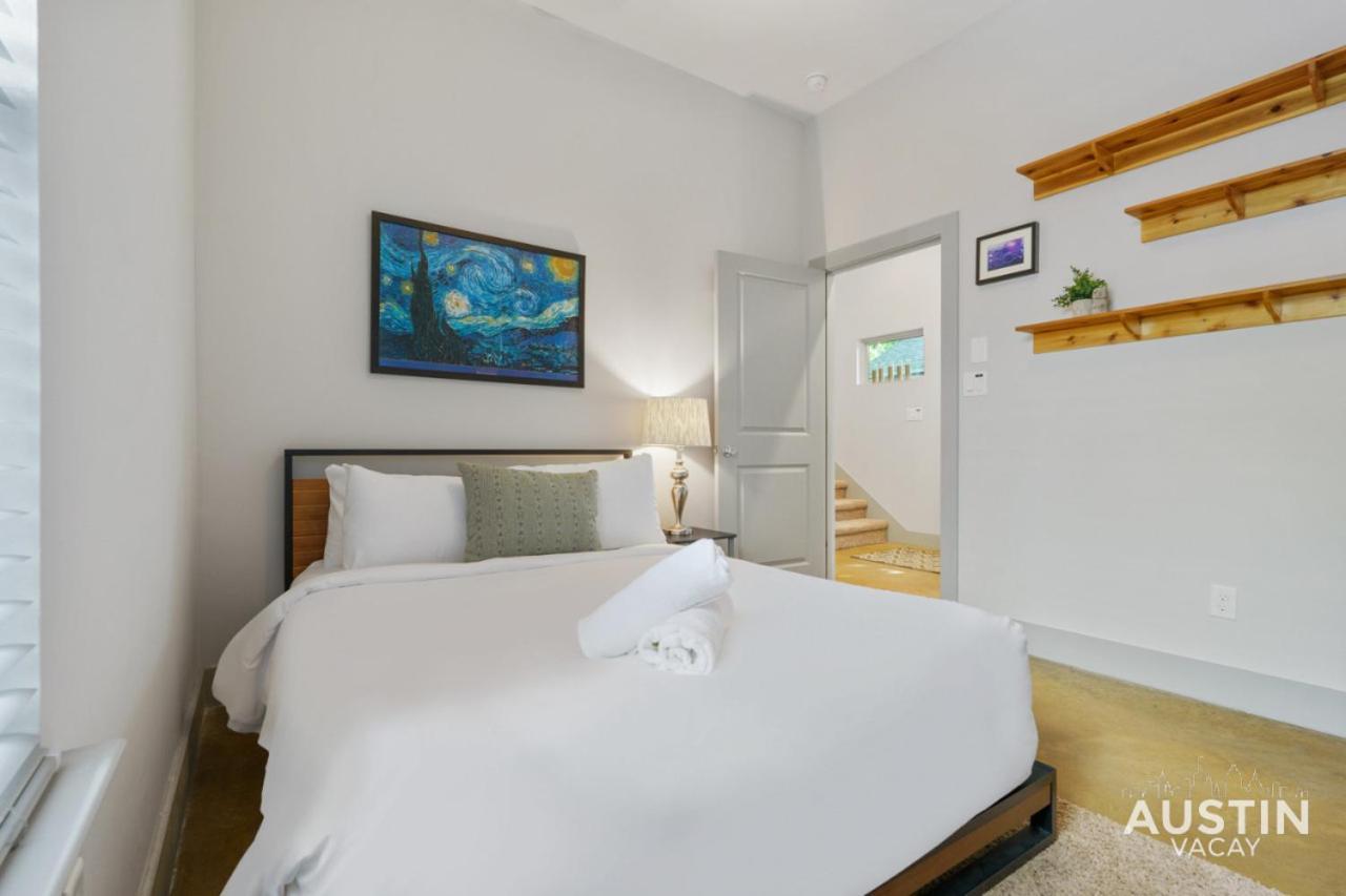Hot Tub Hideaway An Incredible Hangout Plus Amenities Austin Exterior photo