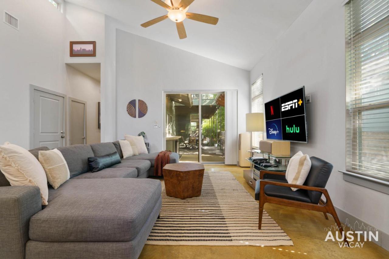 Hot Tub Hideaway An Incredible Hangout Plus Amenities Austin Exterior photo