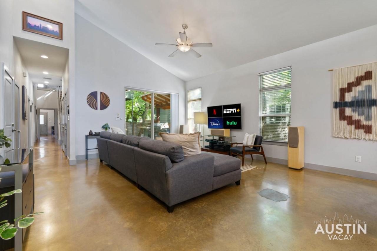 Hot Tub Hideaway An Incredible Hangout Plus Amenities Austin Exterior photo